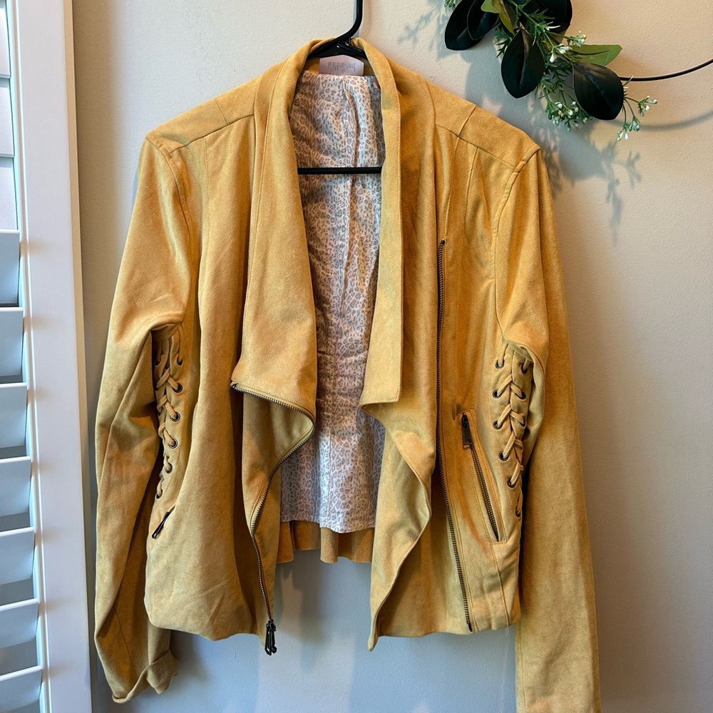 Willow Yellow Leather Jacket with Waterfall Front - Picture 4 of 14